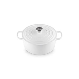 Signature Round Dutch Oven