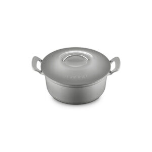 Modern Heritage Round Dutch Oven