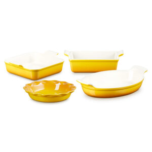 Heritage 4-Piece Bakeware Essentials Set
